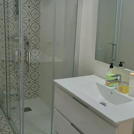 Bonito, Centrico, Fresco Y Tranquilo En Santa Marina Apartment *