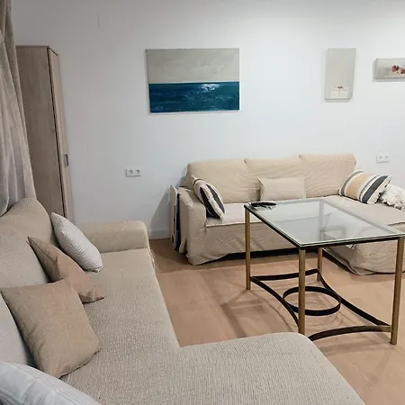 Bonito, Centrico, Fresco Y Tranquilo En Santa Marina