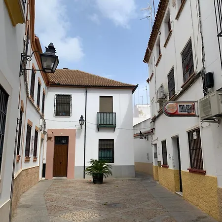 Muy Bonito Y Céntrico En Santa Marina * Córdoba